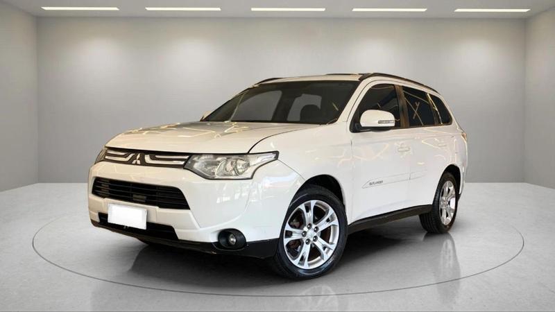 Mitsubishi OUTLANDER 2.0 16V 160CV AUT.