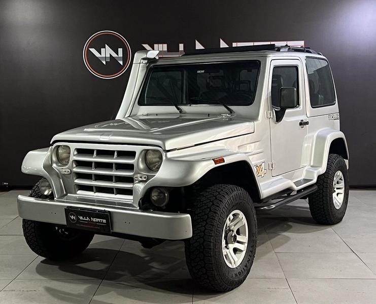 Troller T-4 4X4 3.0 TB INT. CAP. RÍGIDA DIESEL